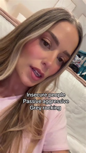 Grey Rocking Passive-Aggressive People: Examples & How to Respond