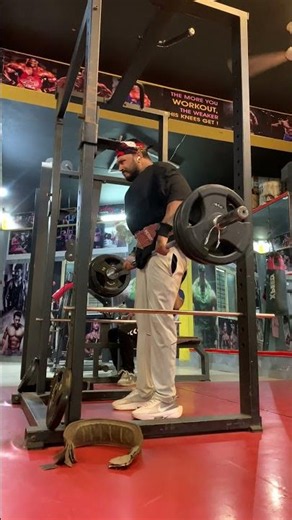 Barbell Shrugs Exercise for Bigger Traps 💪 Build Massive Upper Traps