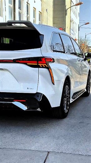 Sports cars speak to passion, SUVs carry sentiment — but MPVs are where everything finally comes together. #mpv #luxurytravel #sportscar | Auto Sledge