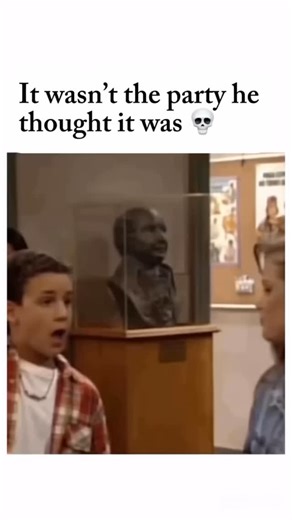 Elina on Instagram: "✨ A warm, nostalgic coming-of-age journey filled with friendship, life lessons, and heartfelt growing pains… 🎬 Boy Meets World 📖 Boy Meets World follows Cory Matthews as he navigates school, family, friendships, and first love with help (and plenty of tough lessons) from his best friend Shawn, his future soulmate Topanga, and the unforgettable Mr. Feeny. Blending humor, heart, and timeless truths about growing up, the series remains a beloved portrait of finding yourself o