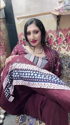 Kon Kon Meri Gaand Ka Deewana Hai