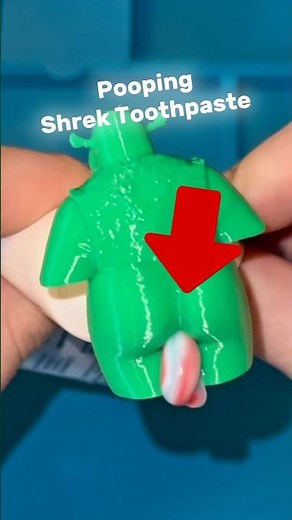 Pooping SHREK?! #shrek #toothpaste #3dprinting #funny #shorts