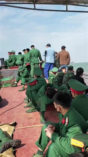 Lính Hải Quân Việt Nam và Xu Hướng Ra Quân 2026