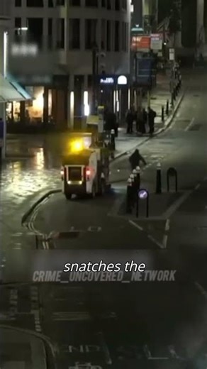 Public help catches suspected phone snatchers. #detectivemystery #phonetheft