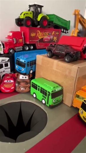 mobil tayo dan teman 2#short#video