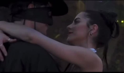 Fanpage di coppia ❤ Shaila Gatta e Lorenzo Spolverato⭐❤ on Instagram: ""Sei bellissima, bella perfetta" ❤️ Grazie a chi oltre a commentare, continua a seguire la pagina 🤍💚 In realtà è di tutti voi, che con amore e affetto, avete vissuto con noi tutte queste emozioni. Il VOSTRO supporto è prezioso perchè non è stato facile, ma nel nostro piccolo abbiamo cercato di fare del nostro meglio, in punta di piedi, con rispetto e discrezione. L'unione fa la forza 👩‍❤️‍👨 Grazie sempre #lorenzospolverat