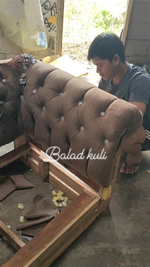 1.7K views · 11 reactions | attaching a button #sofa #furniture #property #design #woodworking #fyp | Soni Syahreza | Facebook