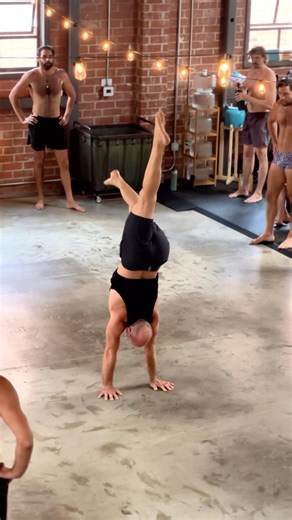 The body learns how to balance momentum & alignment