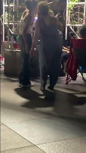 “LA Dances to El Beeper! Oro Sólido’s Cultural Classic Returns”