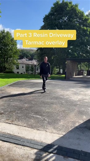 Resin Driveway Installation: Cappuccino Mix on Tarmac