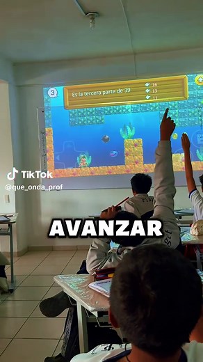 Juego en PowerPoint EDITABLE para tus clases #maestros #gamification #powerpoint #maestrosdetiktok #professor