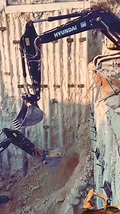 4.6K views · 25 reactions | #excavator #operatorexcavator #amazing P50 | Nathaly | Facebook