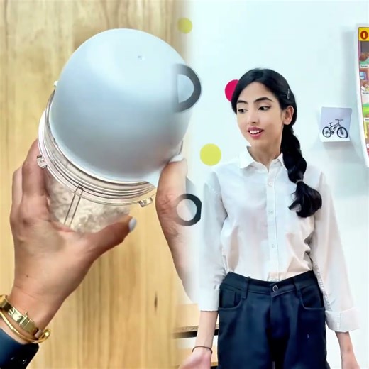 Why simran can't touch anything?? 😰😱🥺 | Simran makhija |#shorts#school#schoollife#comedy