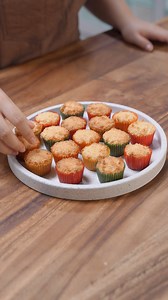 36K views · 210 reactions | Here's a bite-sized dessert idea: macaroons! 便 Our resident sweet tooth, Nica, shared her easy recipe that you can make at home. There's nothing sweeter than a homemade treat. ❤️ | FEATR | Facebook