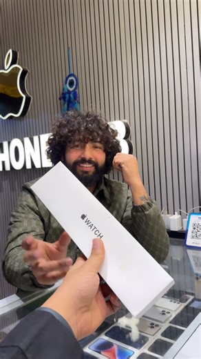 THE I PHONE HUB on Instagram: "@the_iphone_hub6 ❤️ i WATCH"