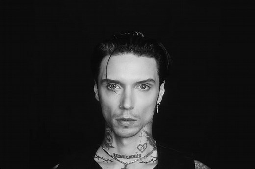 Andy Biersack Interview: New Black Veil Brides Album, Song + More - NewsBreak