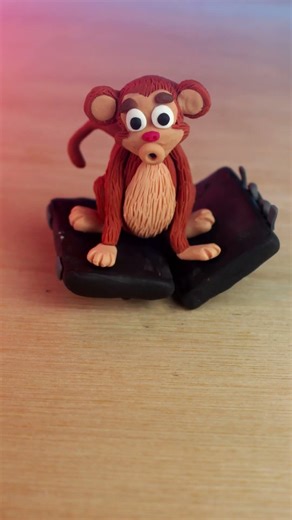 This monkey animation is 100% hand-made frame by frame #stopmotionfun #claymation