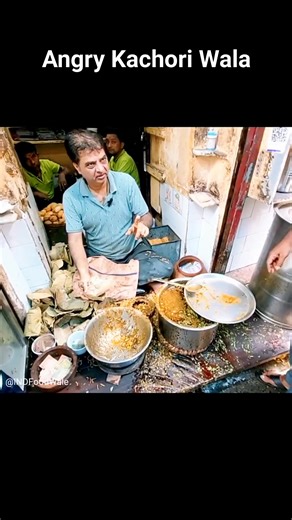 13K views · 110 reactions | Angry Man Kachori Wala | Lali Chhangani  Follow  Indian Food Wale #angrykachoriwala #chhanganiclubkachori #clubkachori #kolkataclubkachori #kolkatastreetfood #clubkchori #kachori | Indian Food Wale | Facebook