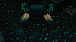 7 best items to bring in fight against Warden in Minecraft