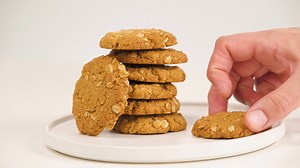 211 reactions · 131 shares | Fact: these are by far the bestest, chewiest Anzac biscuits you'll ever eat. Full recipe:https://bit.ly/2FDfBln | Taste.com.au | Facebook