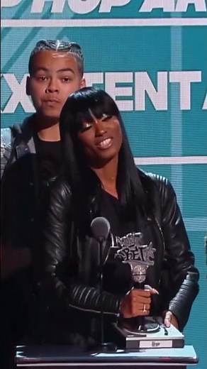 XXXtentacions mom getting his award ❤️