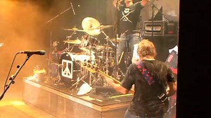 129K views · 4.8K reactions | Check out the superb CHICKENFOOT with our mate Joe Satriani on guitar. The band pay tribute to Machine Head's Highway Star on the REMACHINED release from several years back. Enjoy the talents of Michael Anthony, Sammy Hagar, Chad Smith and Satch! | Deep Purple Classic | Facebook