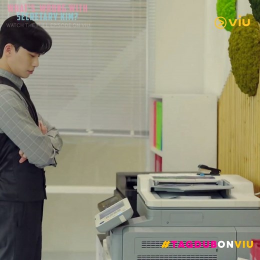 Raise your hand kung nakita mo na ang boss mo mag-photocopy at fax. 🙌 | Viu Philippines