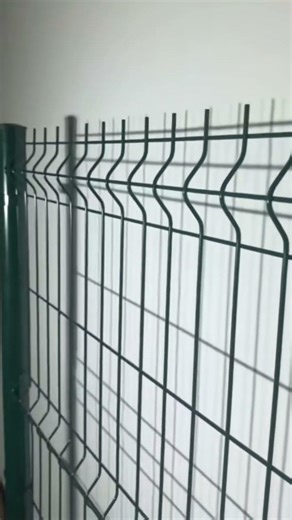 welded mesh fence