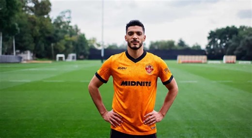 'The club is in his heart' - Rob Edwards on Raul Jimenez's Wolves return