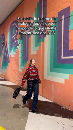 Erro no exame de Biologia: DNA e BTS