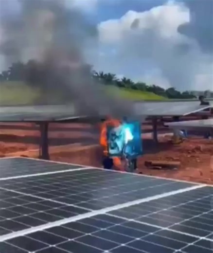 Que tipo de problemas has tenido con tu instalación fotovoltaica? COMÉNTANOS 👇🏻 | Ingenieros Eléctricos S.A.S