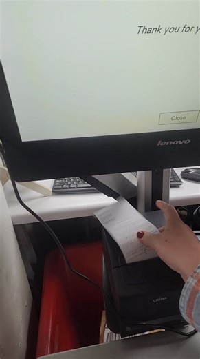 📦✨ Quick Drop-Off Tips at Middletown Mail & More! ✨📦 Dropping off a package? Our self-serve kiosk makes it fast and easy — just scan, drop, and go! 🙌 But before you head in, here are a couple important taping reminders to keep your packages moving safely through the system: 🔹 Make sure your package is fully sealed with packing tape 🔹 Secure your label flat on the top (no edges lifting!) 🔹 Barcodes must be clear and uncovered — no tape over the scan area 🔹 Need tape? We’ve got rolls availa