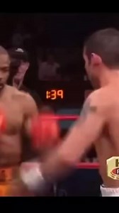 The great Joe Calzaghe flowing against Roy Jones Jr. 🥊 Nobody did it quite like Joe with speed, volume, footwork and heart all in one performance. 🐐 #Boxing #JoeCalzaghe #RoyJonesJr #BoxingHistory #Greatness #GOAT #Undefeated #WelshDragon #Legend | BTR Boxing Podcast Network