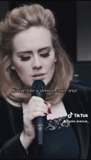 Adele 'When We Were Young' Live Performance - Just Like a Movie and a Song