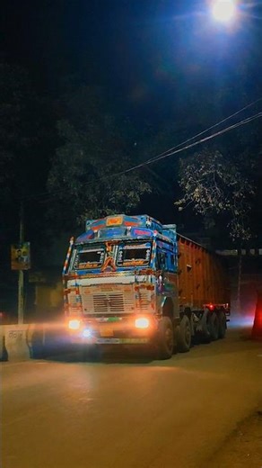 TATA-MOTORS- SIGNA 3718- INDIA #truck #spotted #night #shorts