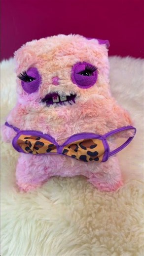 I knew a baddie owned this bikini! 👙| Fugglers