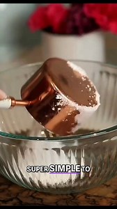 Elegant, buttery lemon shortbread cookies made for gift boxes, parties, and cozy nights in. These melt-in-your-mouth snowflake cookies are a winter favorite. 🎁☕️ Print this recipe on the blog: https://www.dimitrasdishes.com/lemony-snowflake-shortbread-cookies/ Why you’ll love them: • Buttery, crisp, lemony shortbread • Glazed with a tangy lemon icing • Beautiful snowflake shapes • Easy to freeze & make ahead • Great for edible gifting or holiday trays What you need: 🧈 Soft unsalted butter 🍋 L