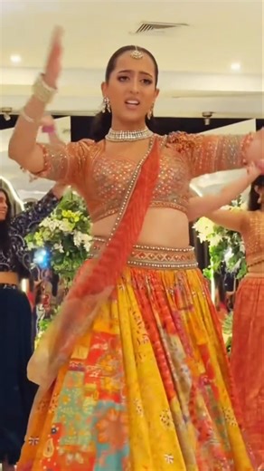 Bride Dance Performance | Dance Video | #danceperformance #punjabiwedding #weddingdance #punjabisong