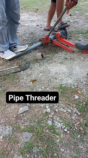Pipe Threader | Electricians Guide