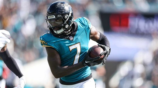 HIGHLIGHT | Brian Thomas Jr. Torches Texans for 46 Yards