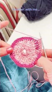 Crochet:How to crochet a flat circle Step:3