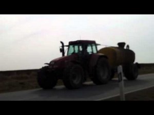 Case Cs 130 mit Zunhammer Güllefass im Einsatz