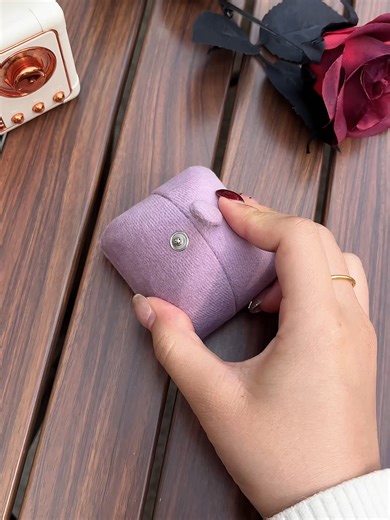 Stylish Earrings: Gold and Silver Combinations