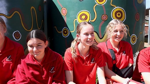 💛 GRATITUDE - The Resilience Project 💛 Gratitude is the practice of being thankful for and paying attention to the things we have right now, and not worrying about what we don't have. We practise this by noticing the positives that exist around us. It has shown to have numerous benefits for our mental and physical health including: - less likely to get sick - higher levels of energy - feel happier - more enthusiastic, focussed, disciplined and optimistic - better quality sleep - can have lower