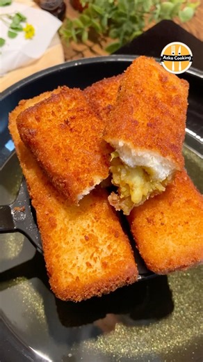 Super Crunchy Bread Potato Sticks #shorts #viral #crunchy #snacks