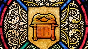 1.5M views · 36K reactions | Ancient Astronaut Theorists believe that the long lost Ark of the Covenant contained extraterrestrial powers much too powerful for mankind. | Ancient Aliens | Facebook