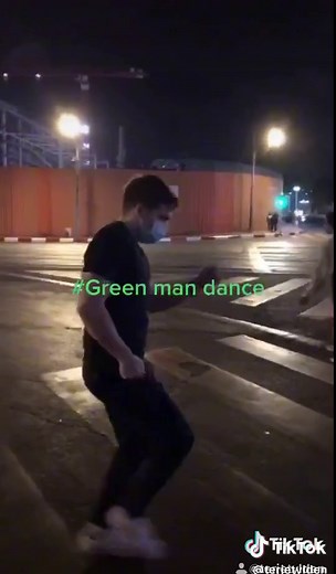 Do the green man! #greenmanchallenge #greenmandance #greenman #dance #tiktok #funny #fun