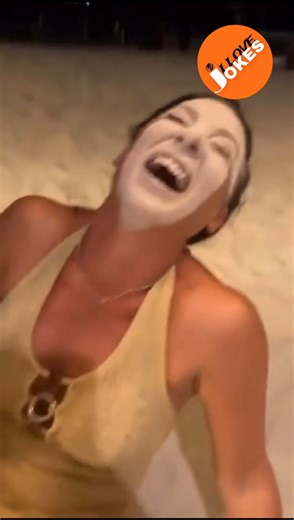 she got overconfident 😂 #funny #fails