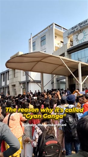 Wow it’s my Jabalpur 😍 on Instagram: "Bhajan jamming 🚩🚩🚩🚩🤩🙏🙏🙏 #jabalpur #viral #trending #bhakti #gyanganga"