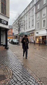 FINAL SALE ER IGANG🟡🚨 Vi har nedsat ALT udsalg med -50%, så skal du ligesom Marcus have opdateret garderoben, så er det NU du skal slå til hvis du vil spare -50% på dit næste køb🛍️ Udsalget gælder selvfølgelig også online på vores webshop⬇️ https://www.ccchristensen.dk/ Vi ses i CC:Christensen👋🏼 #ccchristensenranders #udsalg | CC:Christensen Randers